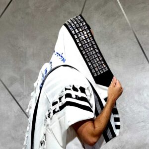 טלית מעוצבת