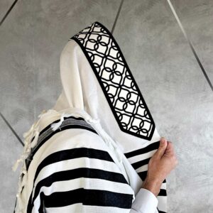 טלית מעוצבת