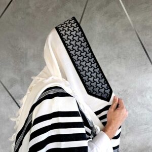 טלית מעוצבת