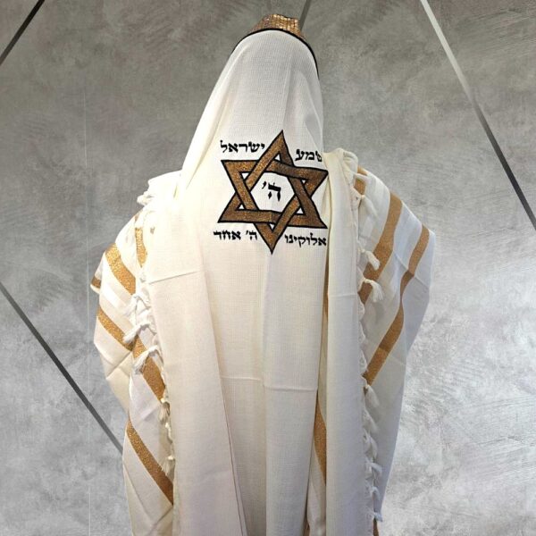 טלית מעוצבת