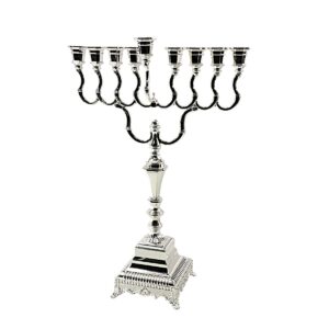 חנוכייה כסף