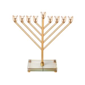 חנוכיה מעוצבת