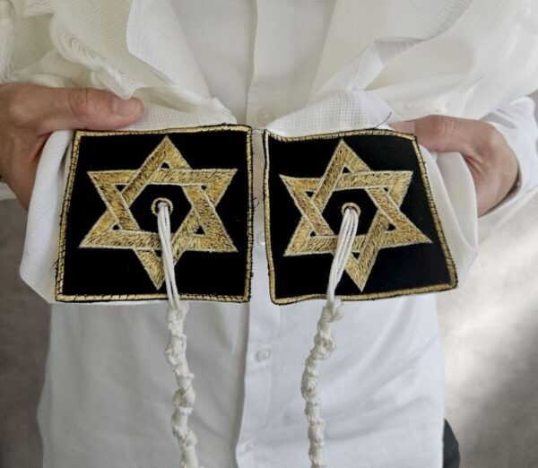 טלית מעוצבת