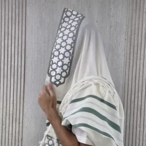 טלית מעוצבת
