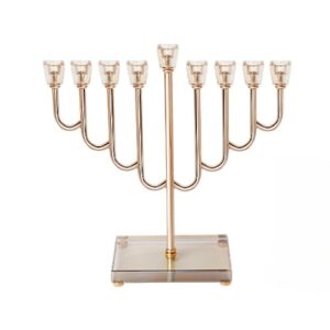 חנוכיה מעוצבת