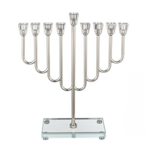 חנוכיה מעוצבת