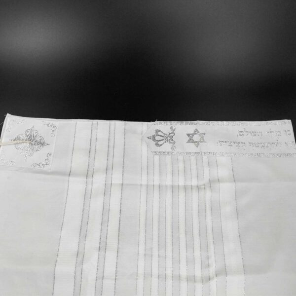 טלית לילד בן 3
