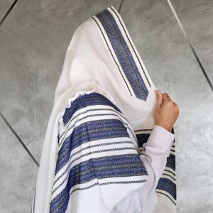 טלית צמר
